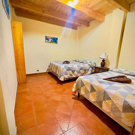 Hostal Dulces Suenos Panajachel Εξωτερικό φωτογραφία
