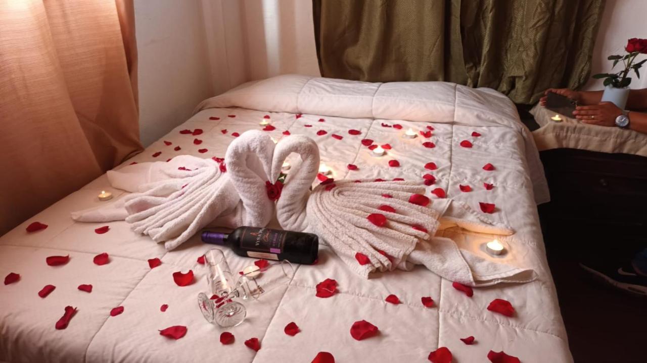 Hostal Dulces Suenos Panajachel Εξωτερικό φωτογραφία