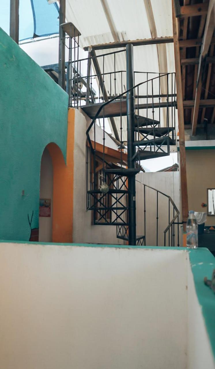 Hostal Dulces Suenos Panajachel Εξωτερικό φωτογραφία