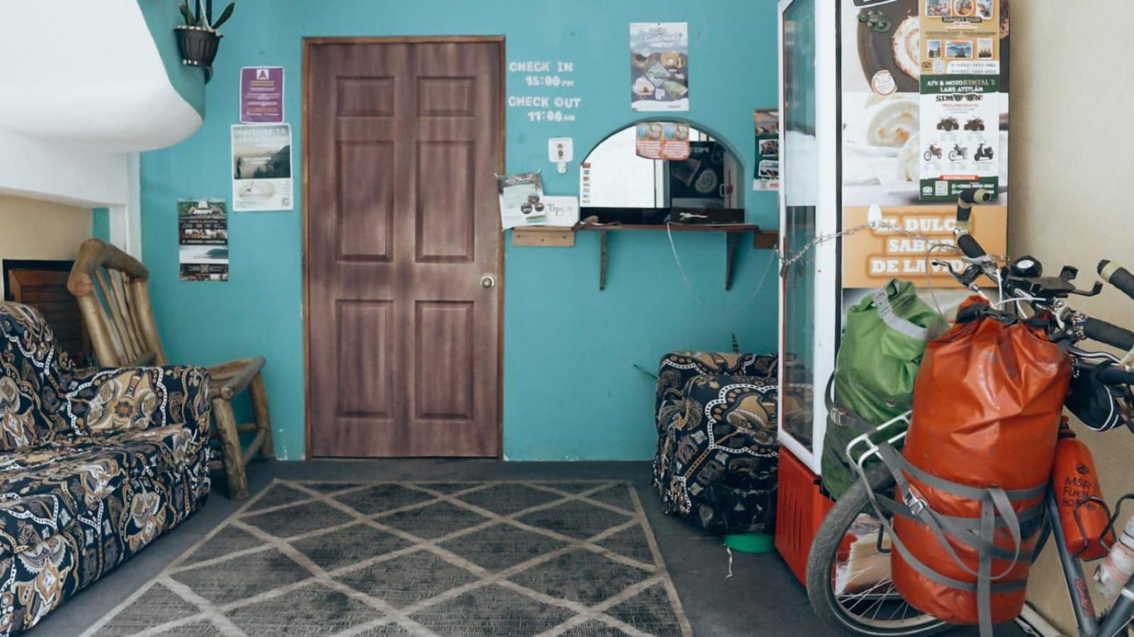 Hostal Dulces Suenos Panajachel Εξωτερικό φωτογραφία