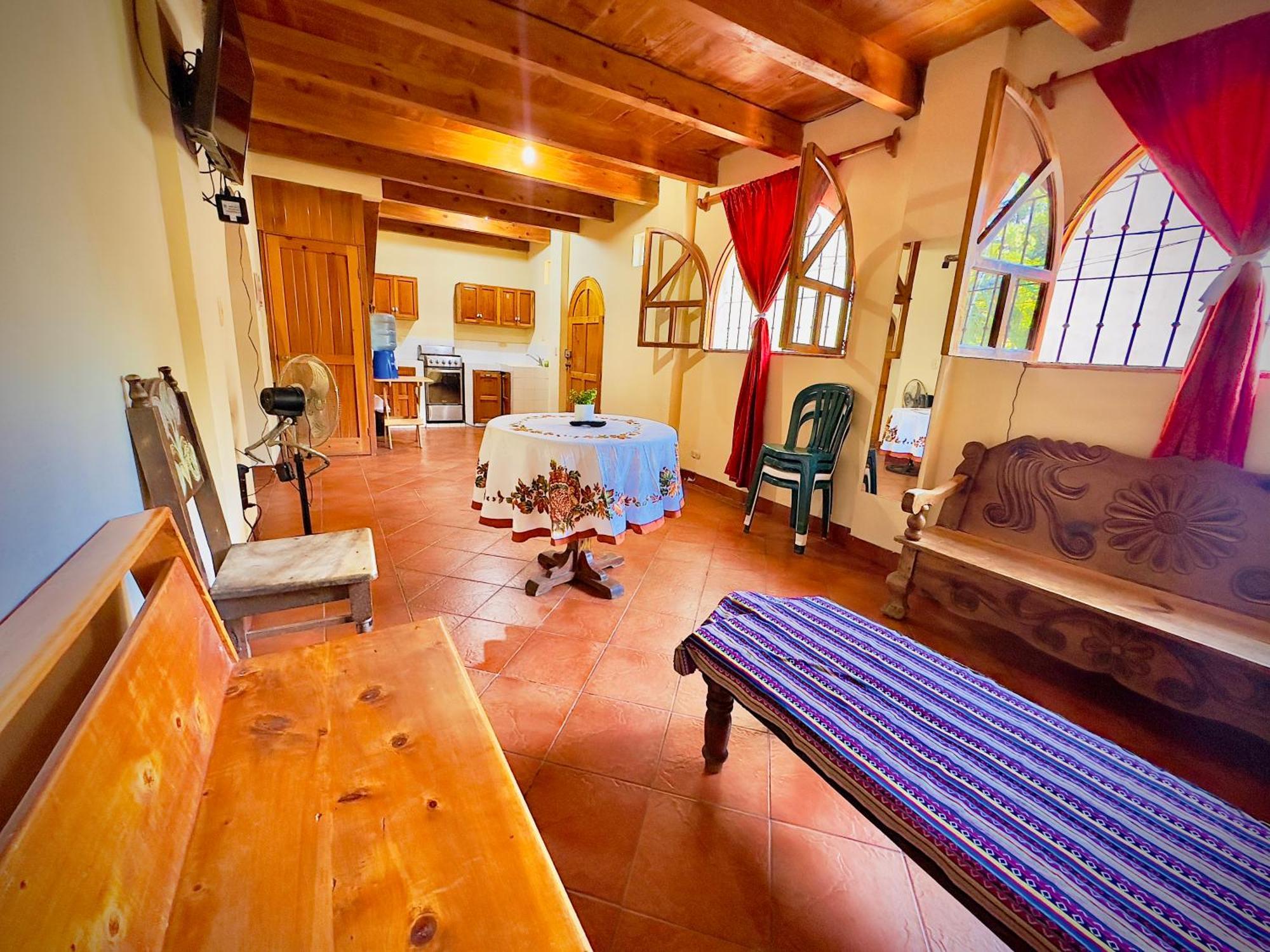 Hostal Dulces Suenos Panajachel Εξωτερικό φωτογραφία