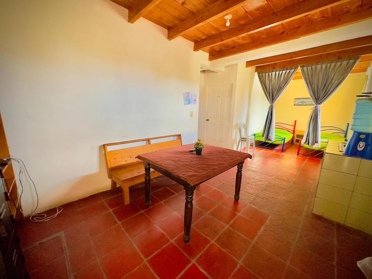 Hostal Dulces Suenos Panajachel Εξωτερικό φωτογραφία